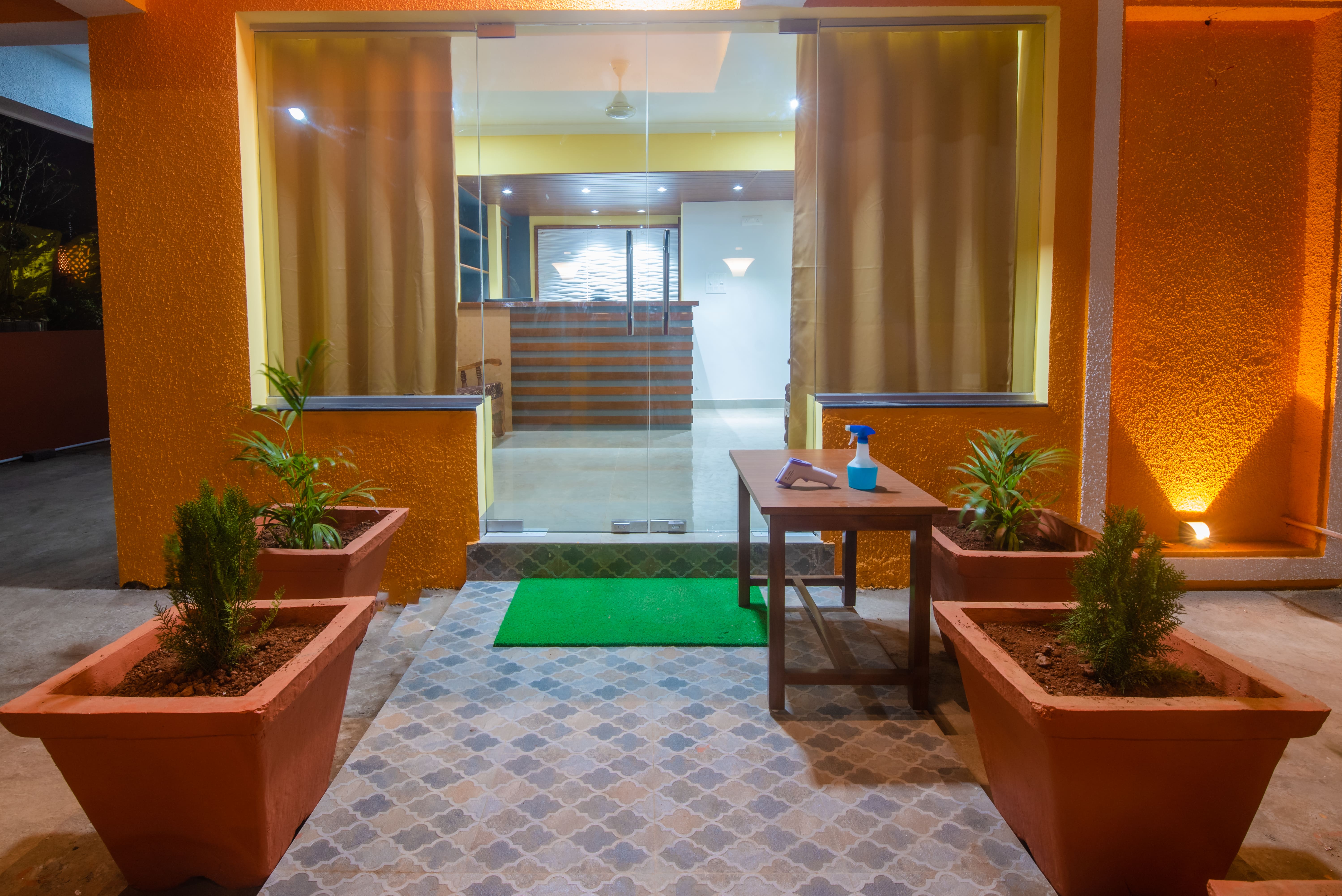 Entrance porch