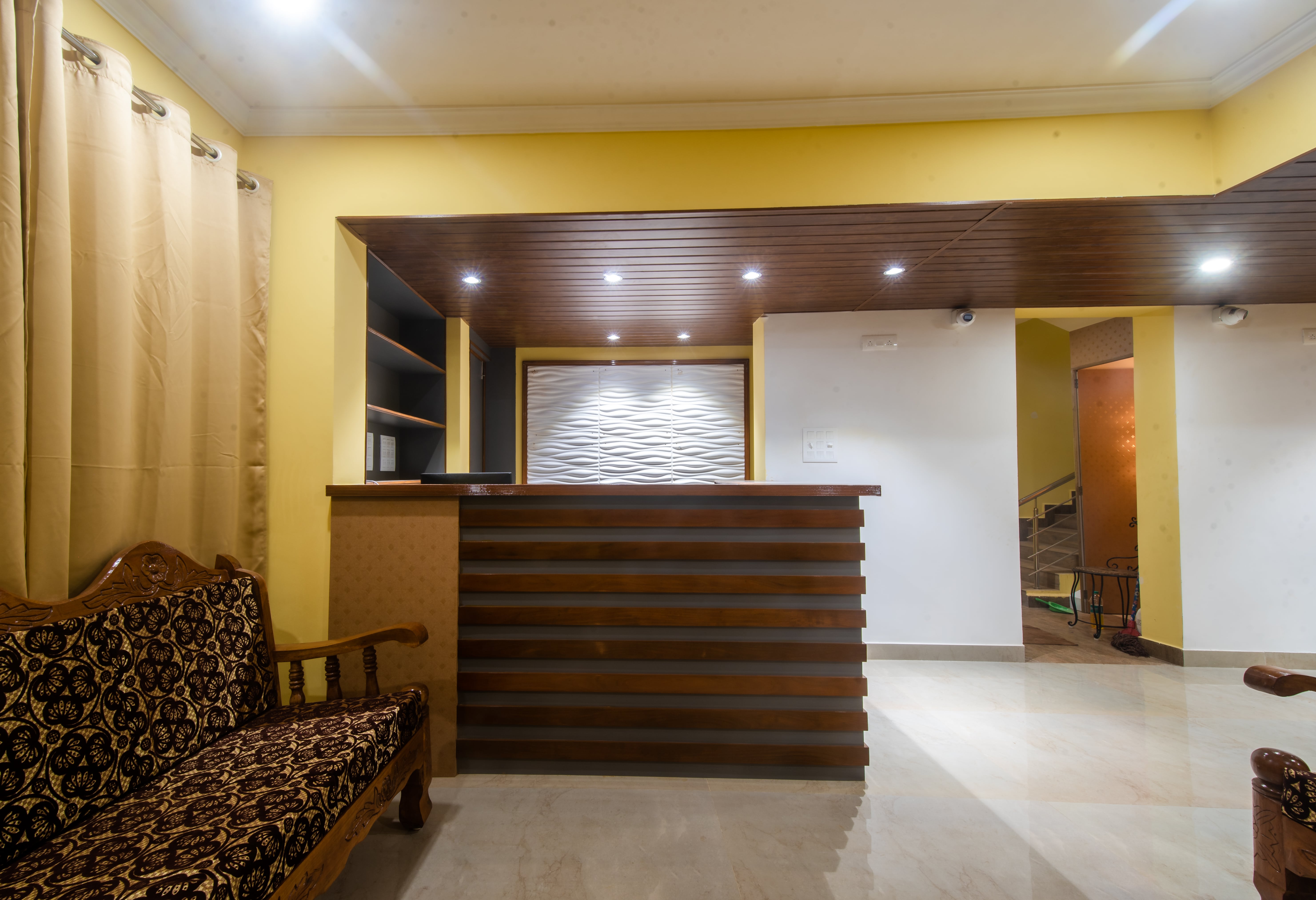 Reception desk